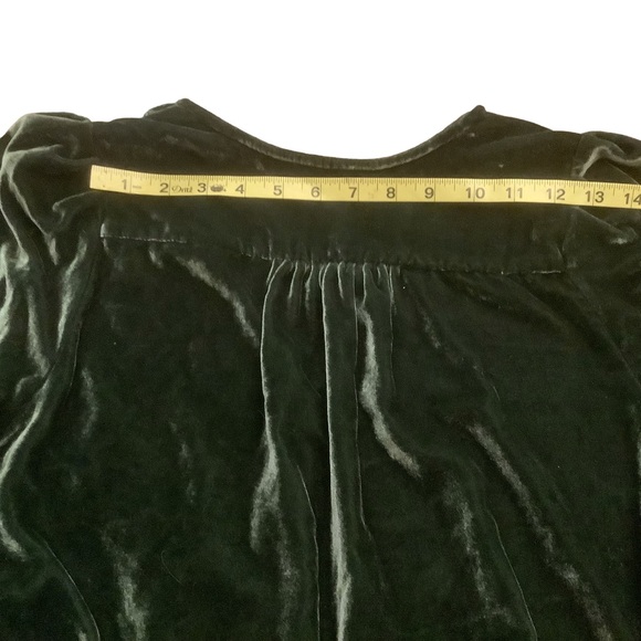 Madewell Velvet Wrap Blouse in Rich Green Size Medium - Picture 12 of 13